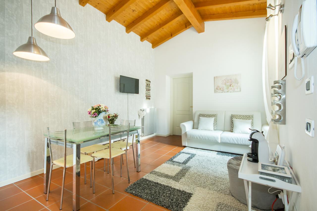 Soleluna Apartments - By Relais Di Giada Lake Como Екстериор снимка