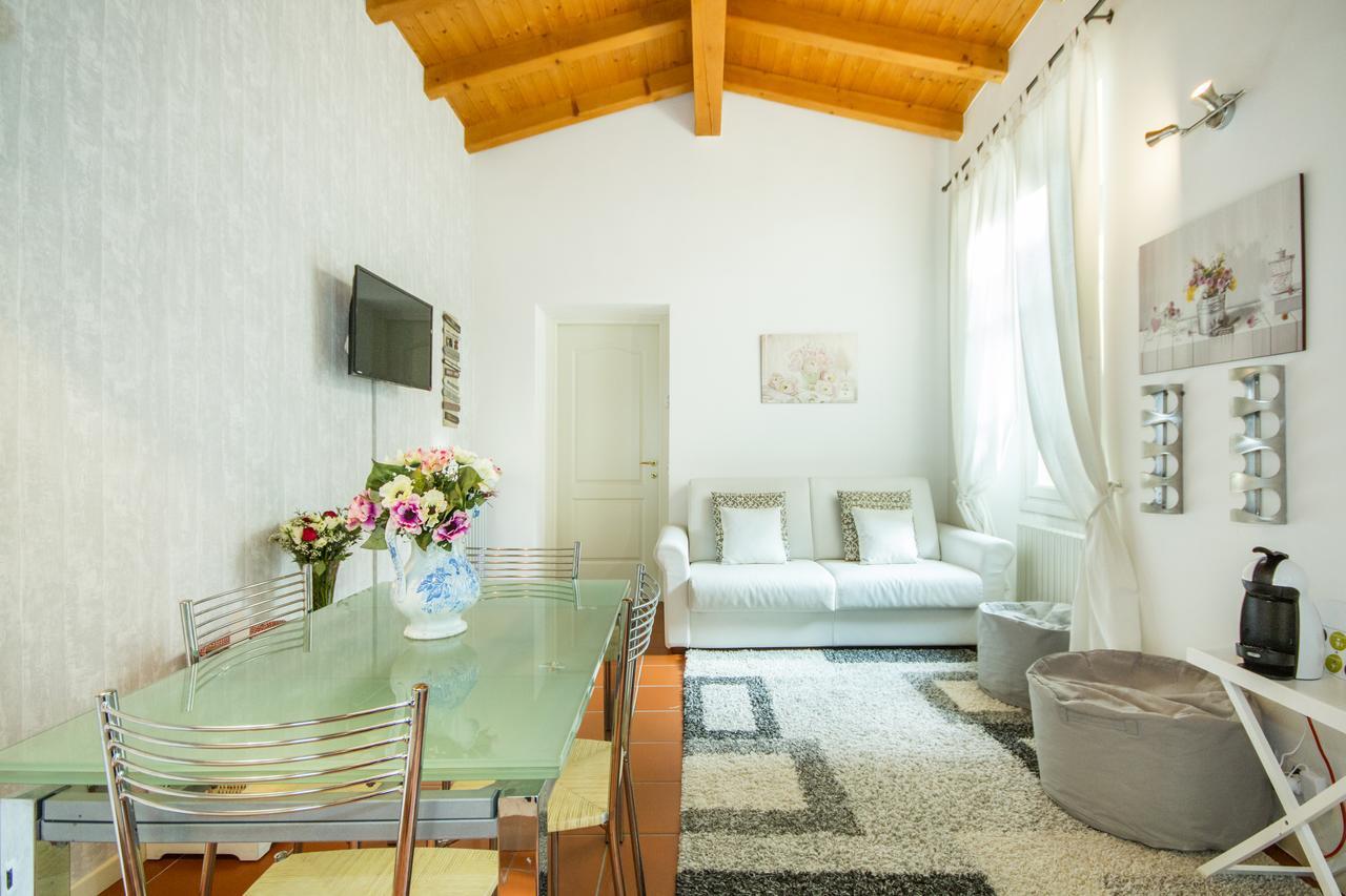 Soleluna Apartments - By Relais Di Giada Lake Como Екстериор снимка